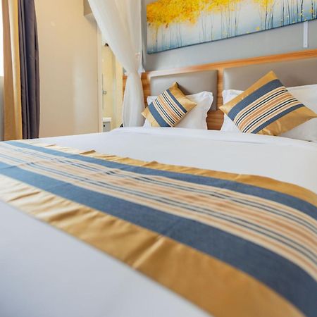 ניירובי Raha Hotel & Suites מראה חיצוני תמונה